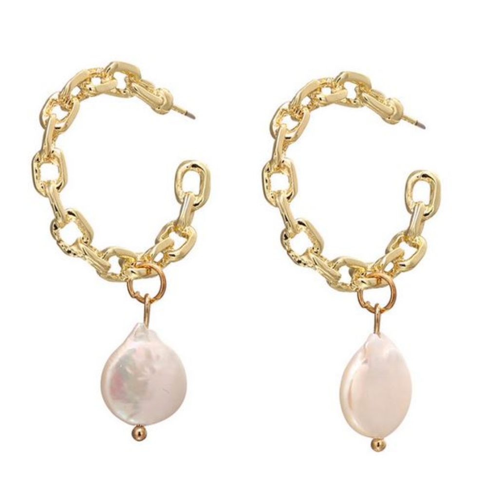Dolce Hill- Golden Pearl Earrings